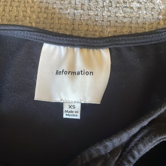 LIKE NEW REFORMATION Else Knit Top! - Picture 6 of 9